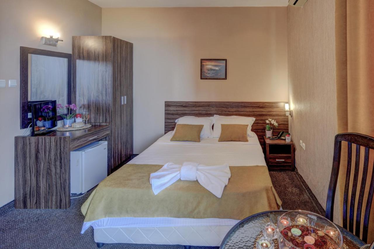 Ellinis Hotel Varna Eksteriør billede