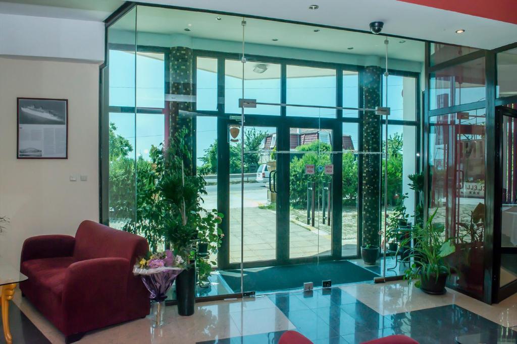 Ellinis Hotel Varna Eksteriør billede