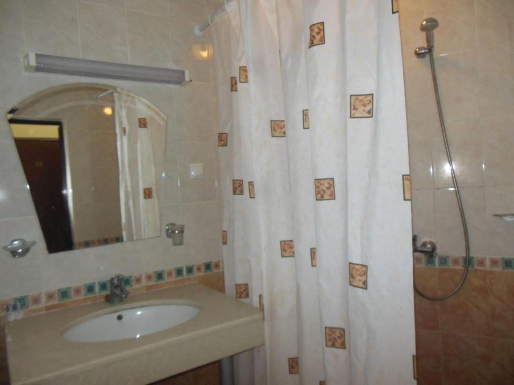 Ellinis Hotel Varna Værelse billede
